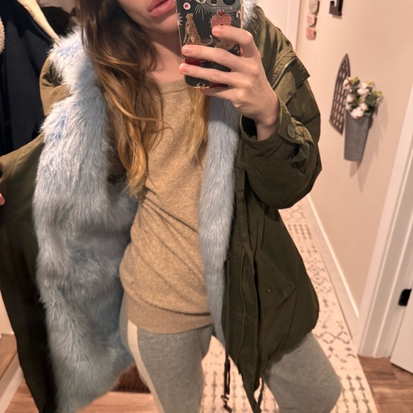 Jackets & Blazers - Women’s khaki parka coat blue fur lining medium
